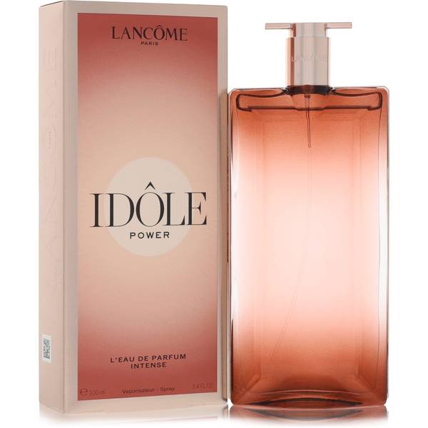 Lancôme Idôle Power bottle with Pomarose, Damascena rose and creamy sandalwood notes
