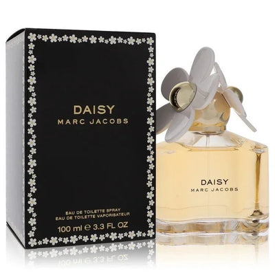 “Marc Jacobs Daisy women’s perfume bottle with Violet Leaf, Strawberry, and Jasmine notes”